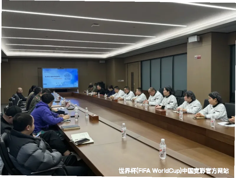 核心团队与专业资质